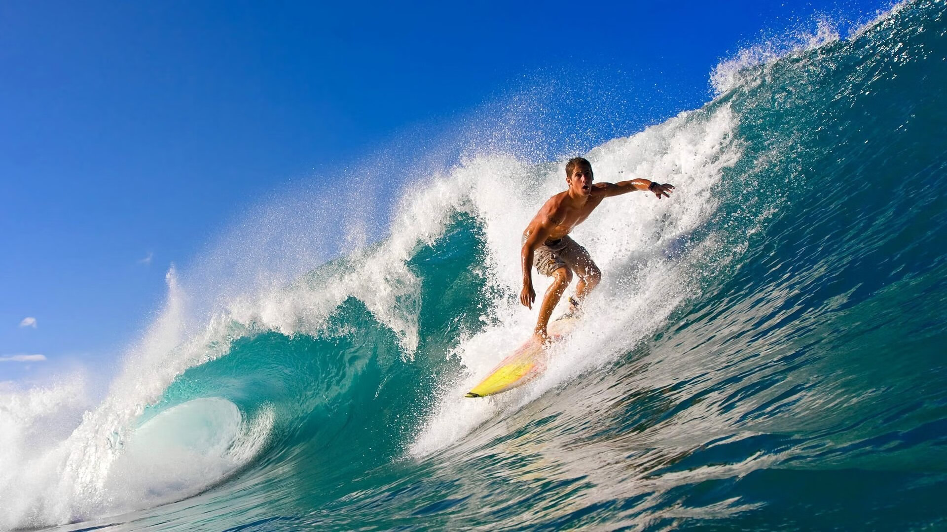 凯恩的救赎，当沉默的领袖在美加墨之夜挺身而出